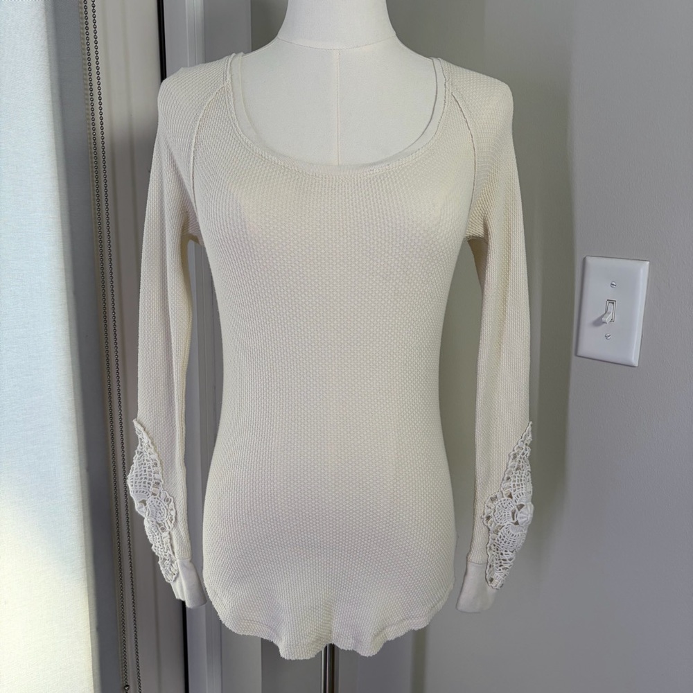 We The Free Synergy Cuff Thermal Tee